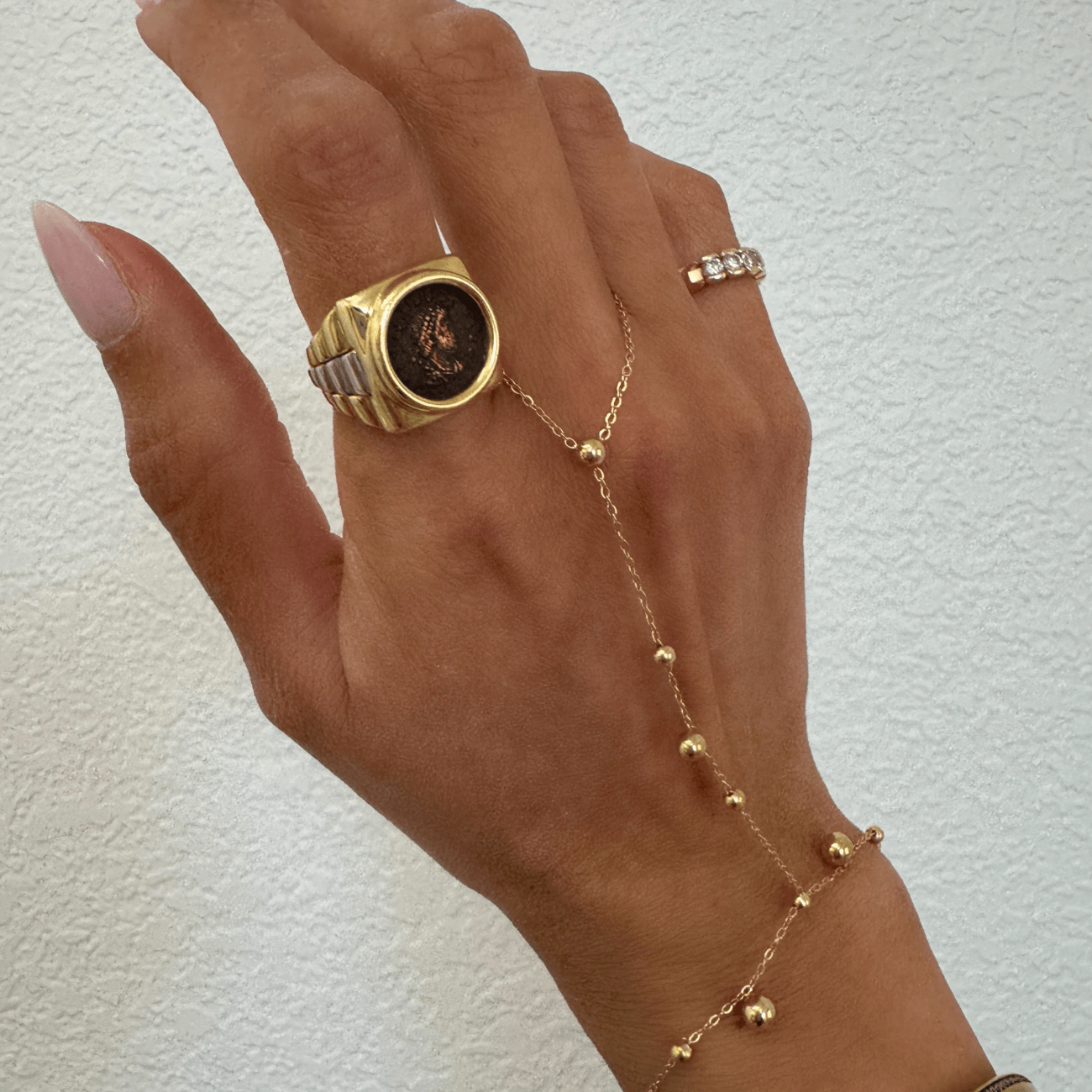 BRACHA Bella Hand Chain