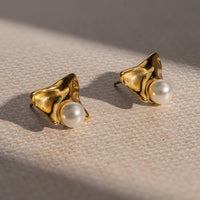 Mandy Pearl Studs