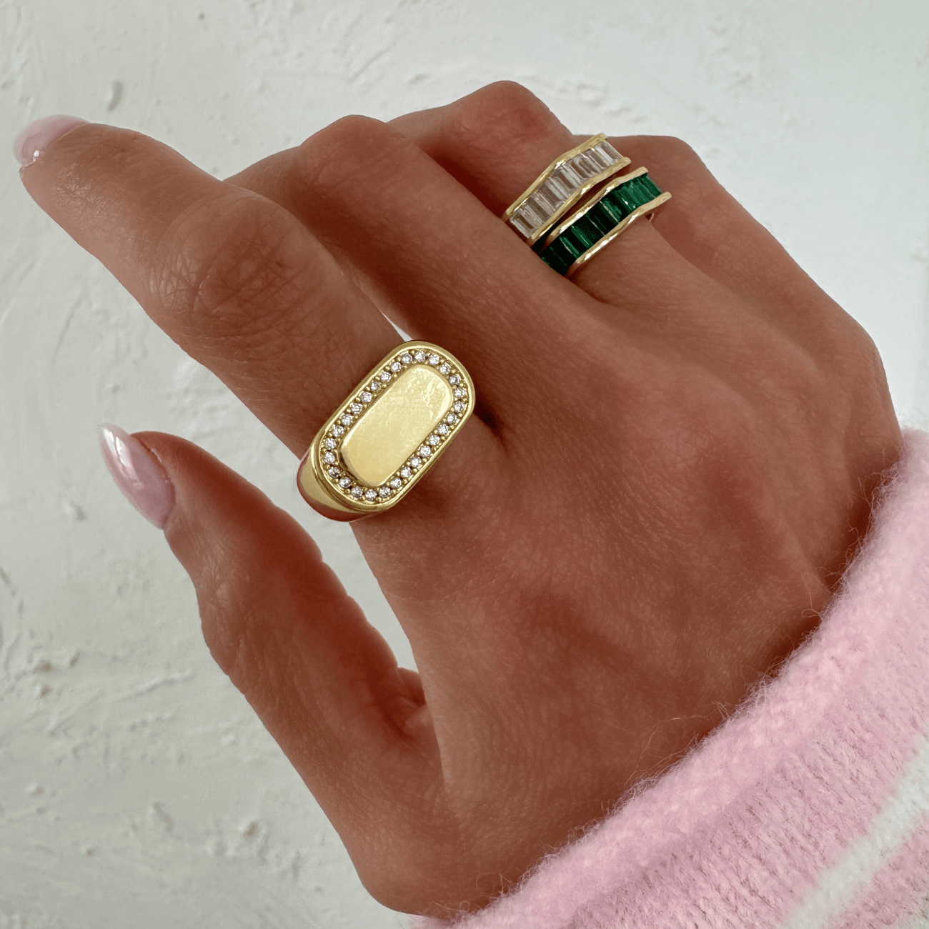 BRACHA Avery Signet Ring