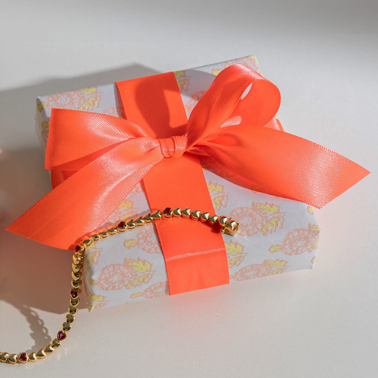 BRACHA Gift Wrapping