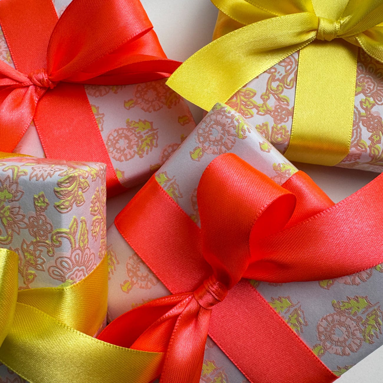 BRACHA Gift Wrapping