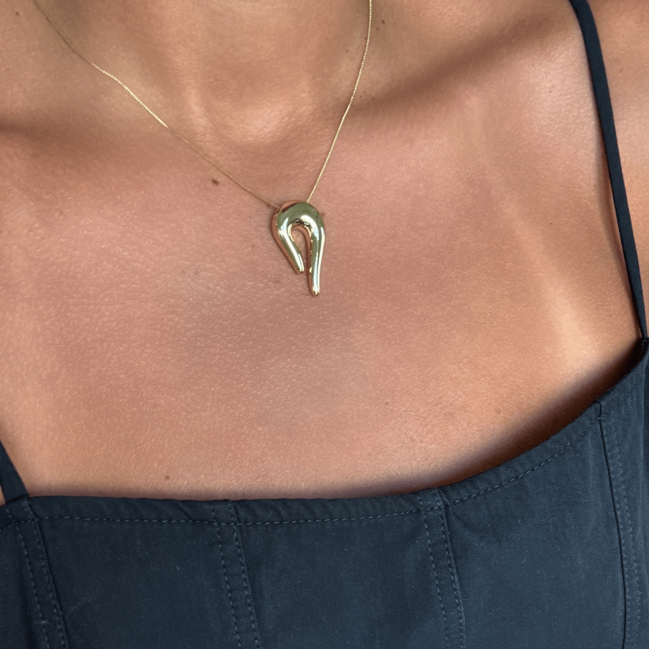 BRACHA Hook It Necklace