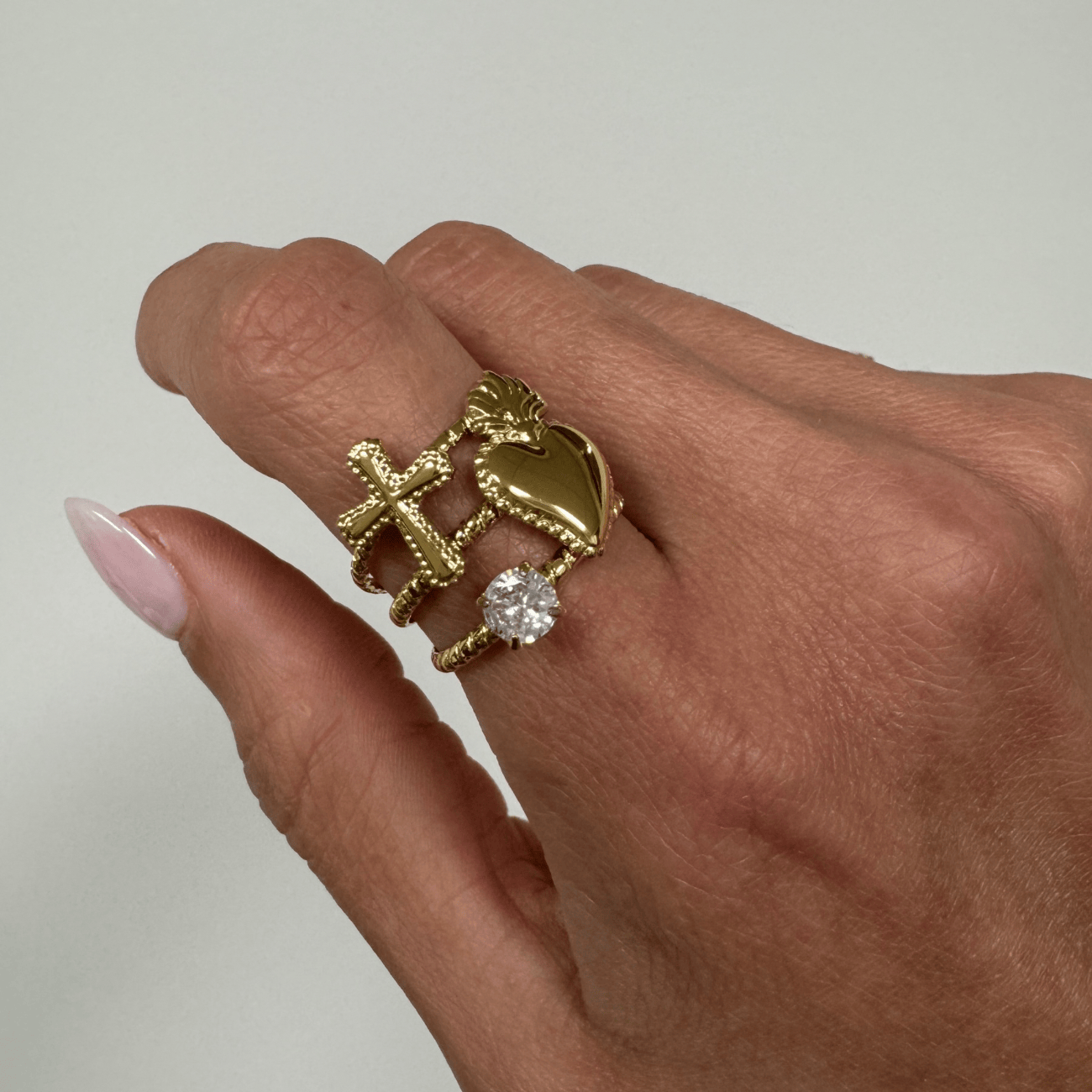 BRACHA Sacred Heart Ring