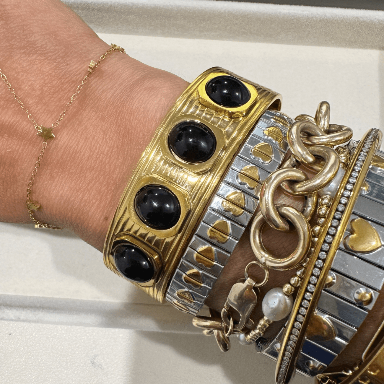BRACHA Silvia Cuff