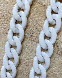 Sydney Sunglass Chain